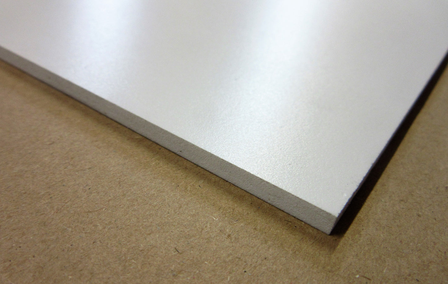 PVC Hartschaumplatte 4mm Zuschnitt weiß 772 x 671mm - KömaPrint® Kunststoffplatte