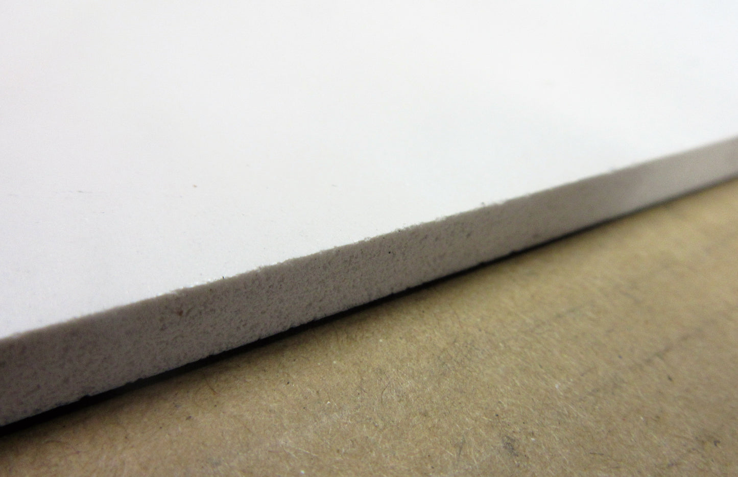 PVC Hartschaumplatte 6mm Zuschnitt weiß/blau DIN A3 420 x 297mm