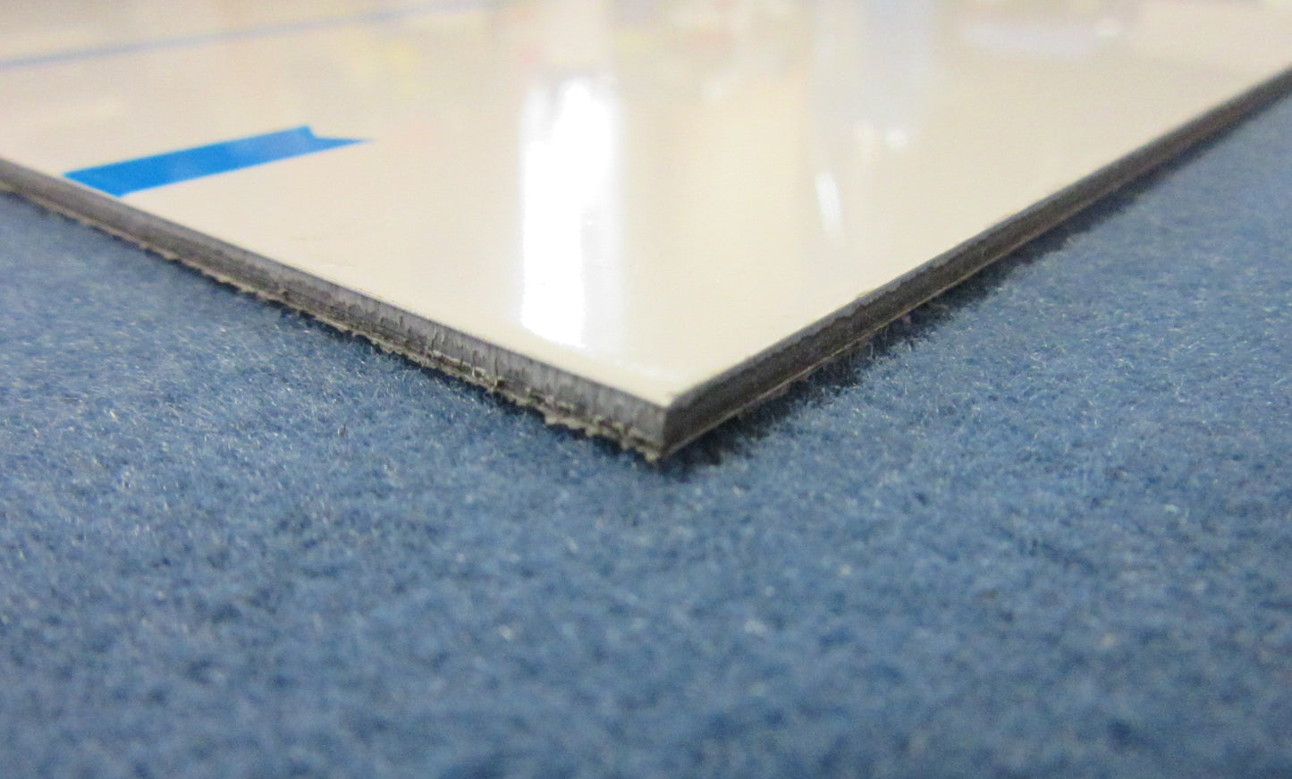 Alu-Verbundplatte 3mm weiß Zuschnitt 745 x 165mm, Deckschicht 0,3mm DIBOND®