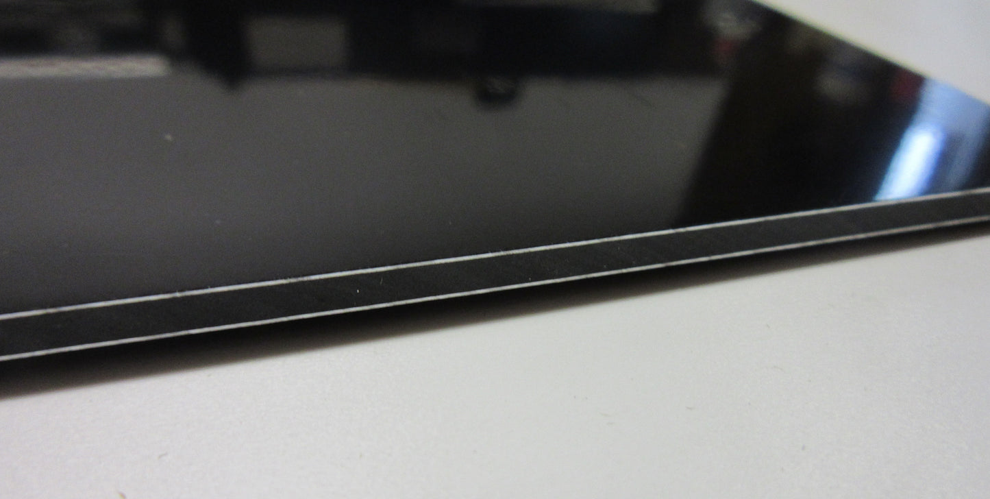 Alu-Verbundplatte 3 mm Schwarz seidenmatt Zuschnitt 605 x 250 mm, Deckschicht 0,3 mm