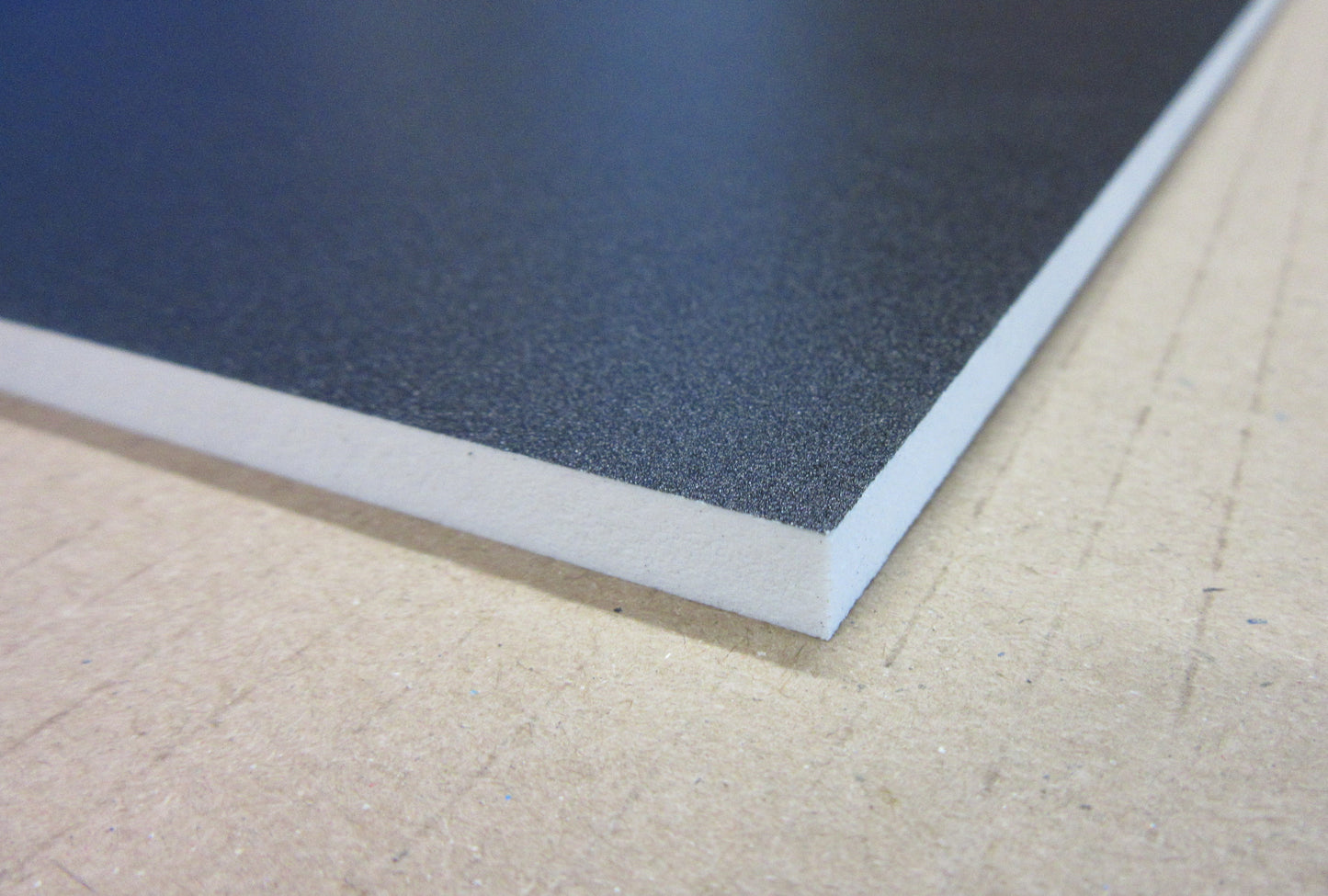 PVC Hartschaumplatte 6mm Zuschnitt schwarz lackiert 519 x 341mm Kunststoff Platte