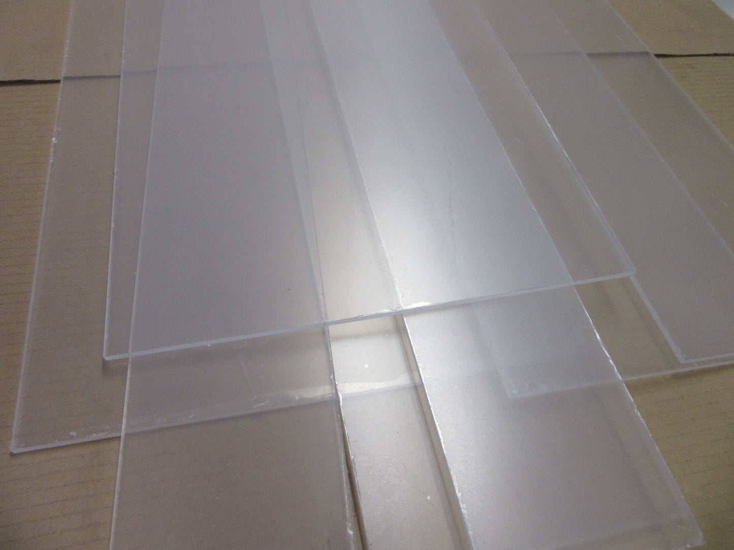 Perspex® CC-Platten 4mm Kunststoffplatten klar 8kg - Verschiedene Größen