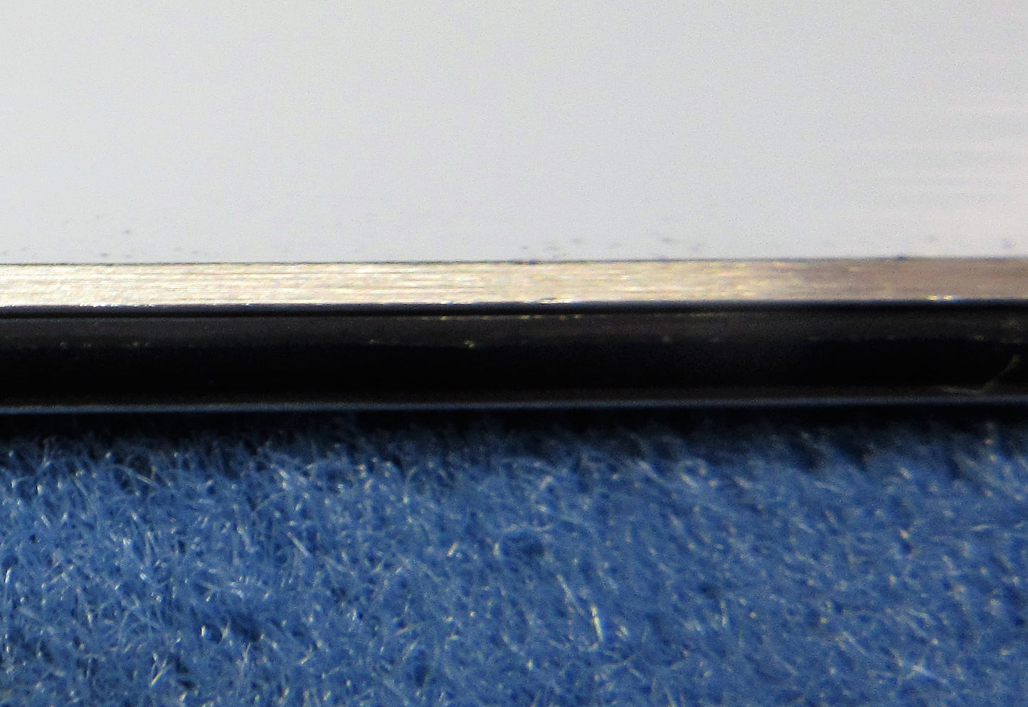 Alu-Verbundplatte 3mm Silber gebürstet Streifen 980 x 45mm, Deckschicht 0,3mm