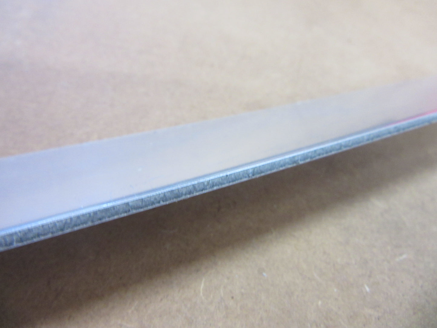 Alu-Verbundplatte 3mm Spiegel Innen und Außeneinsatz 591 x 44mm Streifen DIBOND®