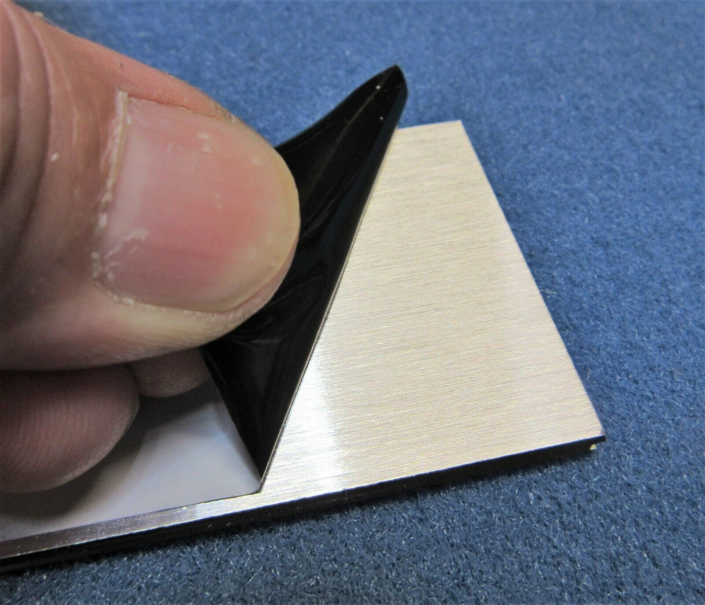 Alu-Verbundplatte 3mm Silber gebürstet Streifen 1500 x 43mm Deckschicht 0,3mm