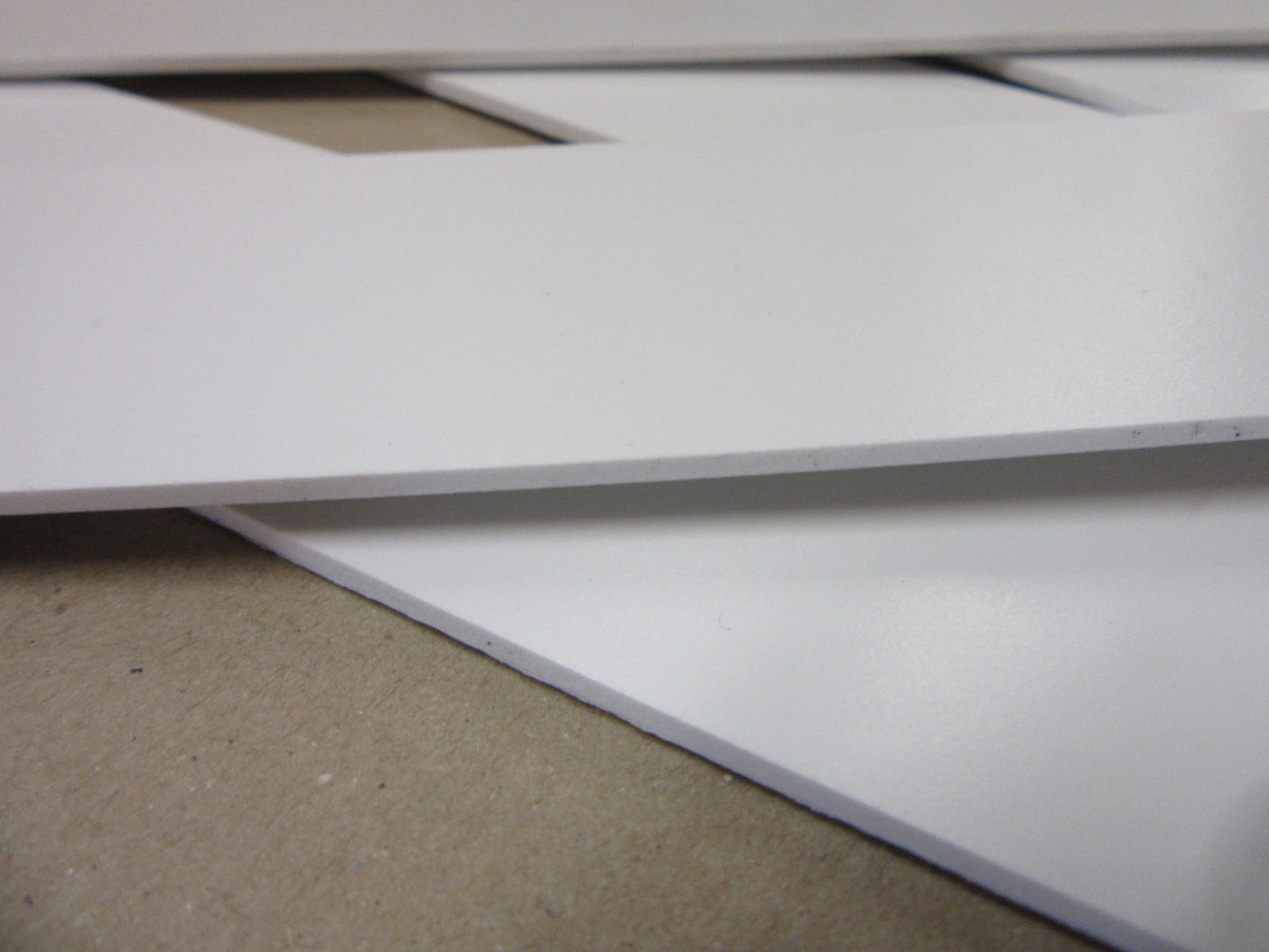 10 Stück PVC Hartschaumplatten Streifen 2mm Zuschnitt weiß 500 x 45mm - KömaPrint® Kunststoffplatte