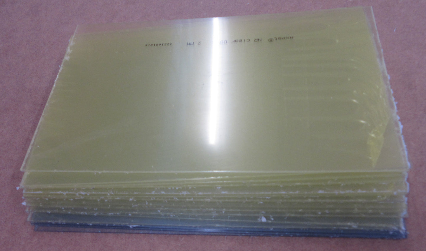 PET-A Platten 2Kg Reste aus Zuschnitt 2mm Axpet® NR clear 099 Kunststoffplatten