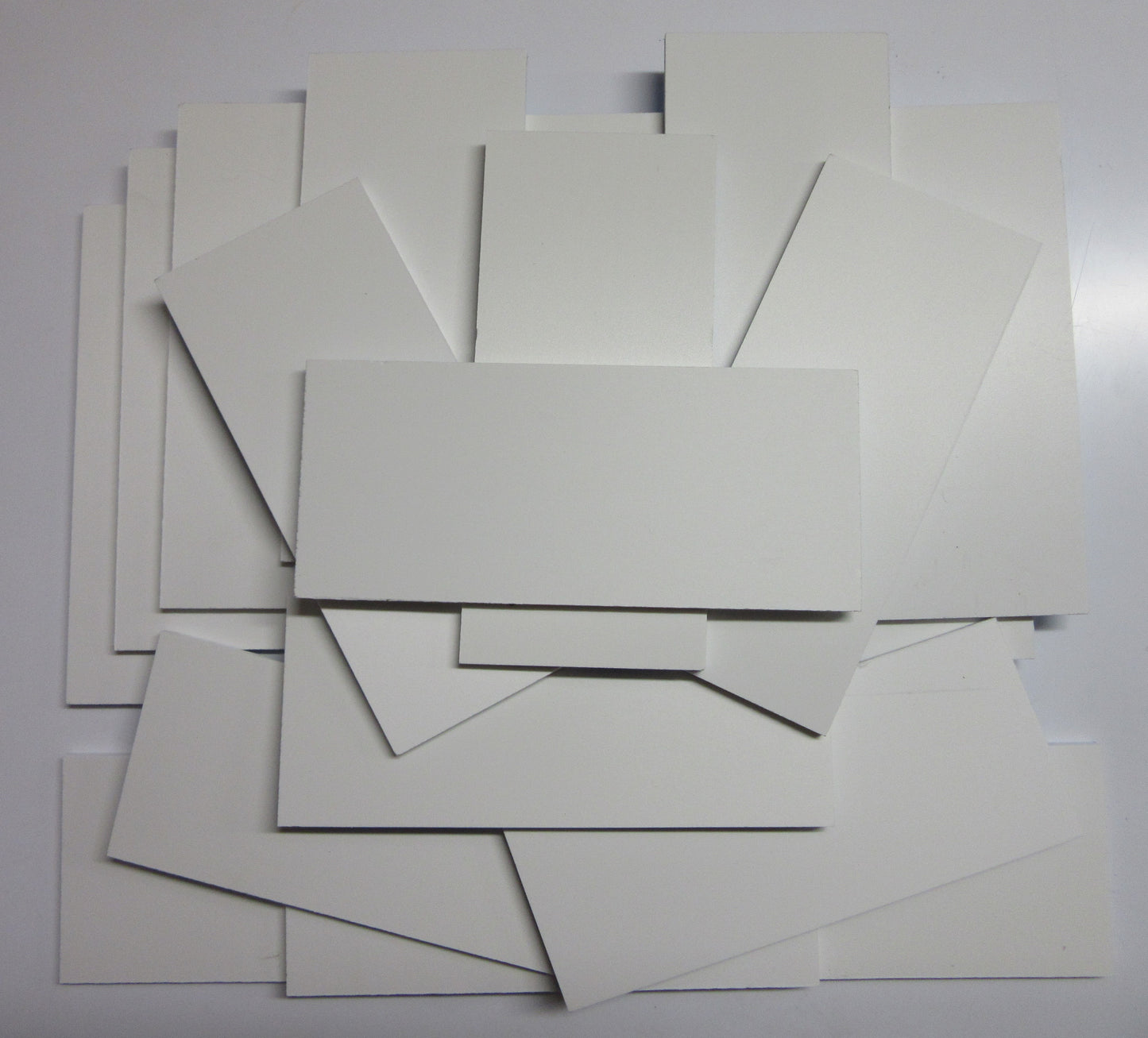 PVC Hartschaumplatten 6mm ca. 1 kg Reste Weiß - Kunststoff Platten