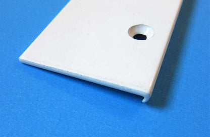 Alu-Endkappe Weiß für Balkonbretter 131,5 x 31mm für Stoßverbindung - Kömabord