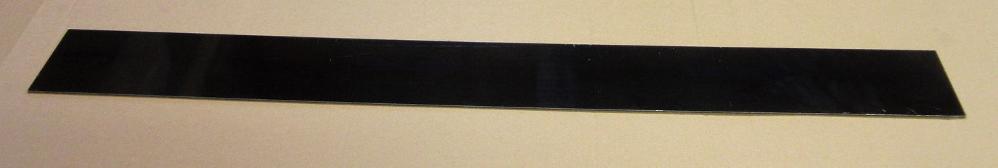 Alu-Verbundplatte 3 mm Schwarz glänzend Zuschnitt 650 x 85 mm, Deckschicht 0,3 m
