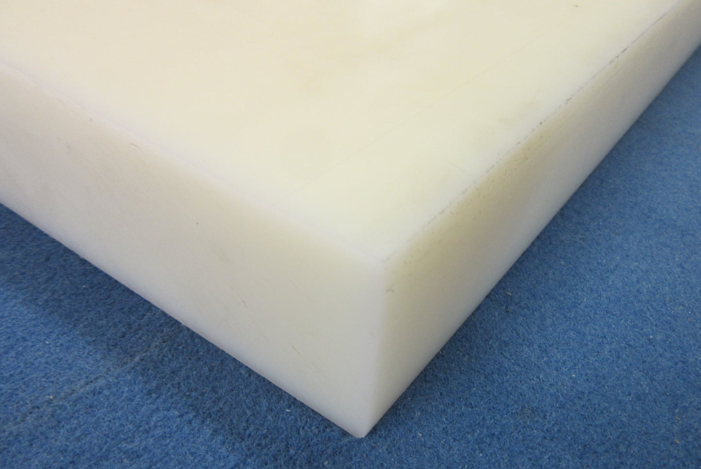 PA 6C Platte 40mm 582 x 330mm Natur Vollmaterial Technischer Kunststoff Polyamid