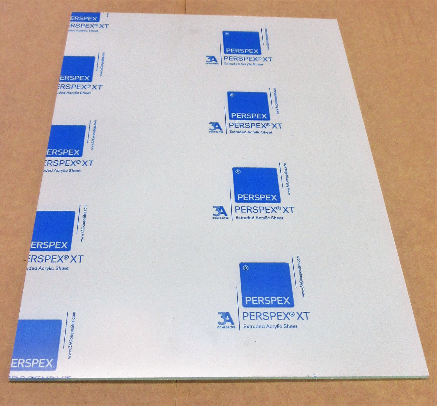 Acryl XT Platte 3mm Zuschnitt 594 x 440mm - Kunststoffglas - Acrylglas - transparent