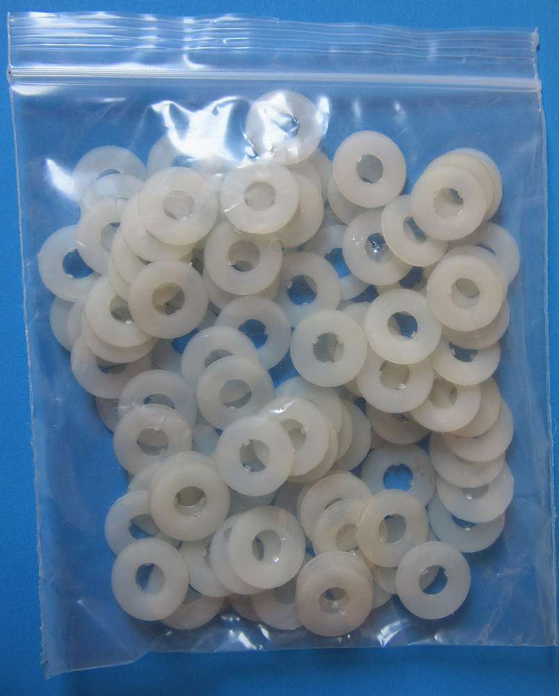 100 Stück Unterlegscheiben aus PE, natur, 15,4mm, 1mm stark, für M6