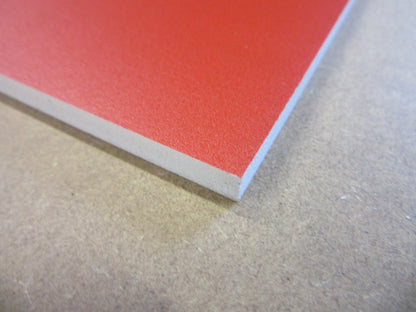 PVC Hartschaumplatte 6mm Zuschnitt rot lackiert 630 x 250mm - Kunststoff Platte