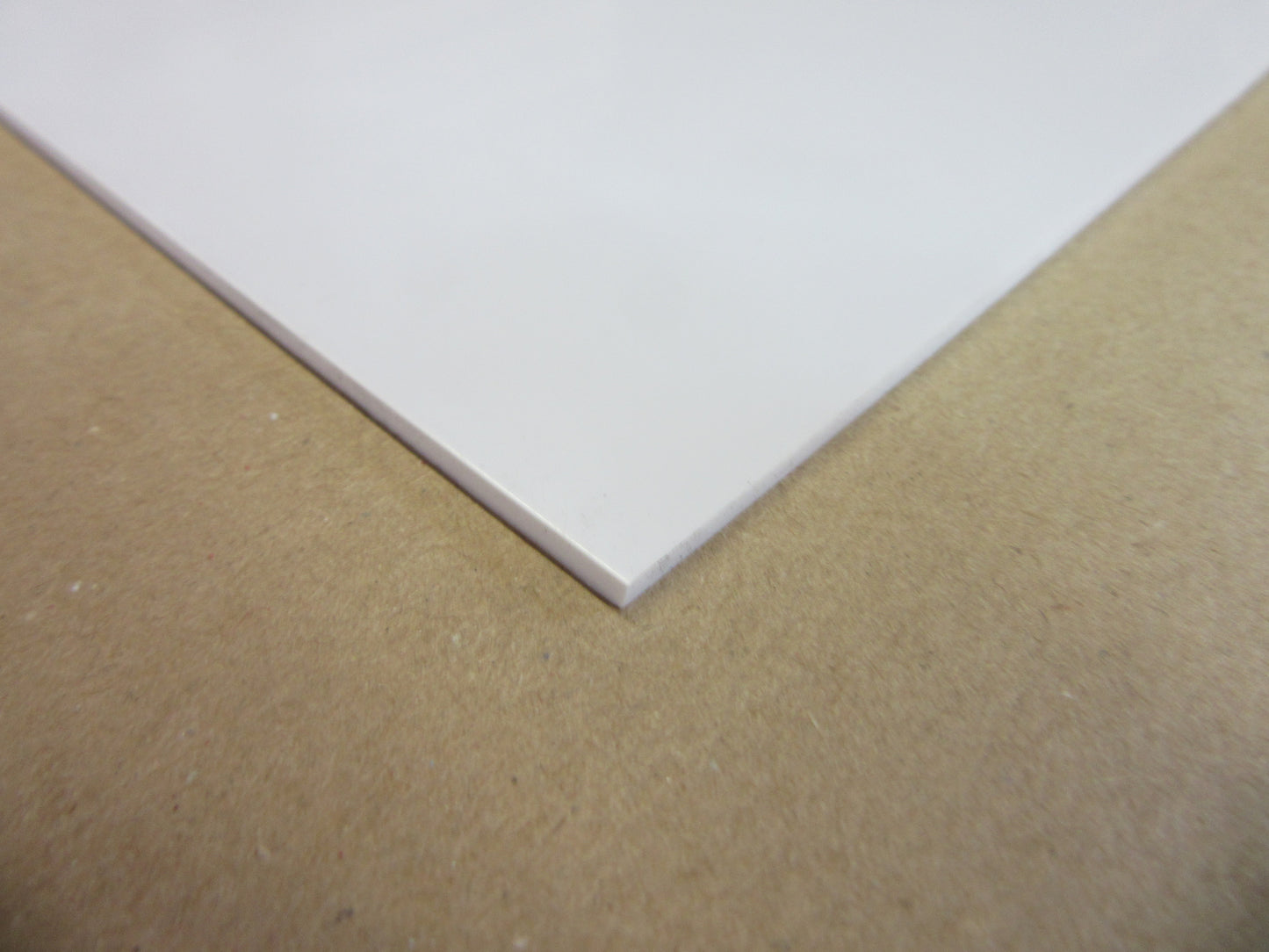 Polystyrol-Platte 2mm 1023 x 625mm Weiß matt Kunststoff HIPS-Platte