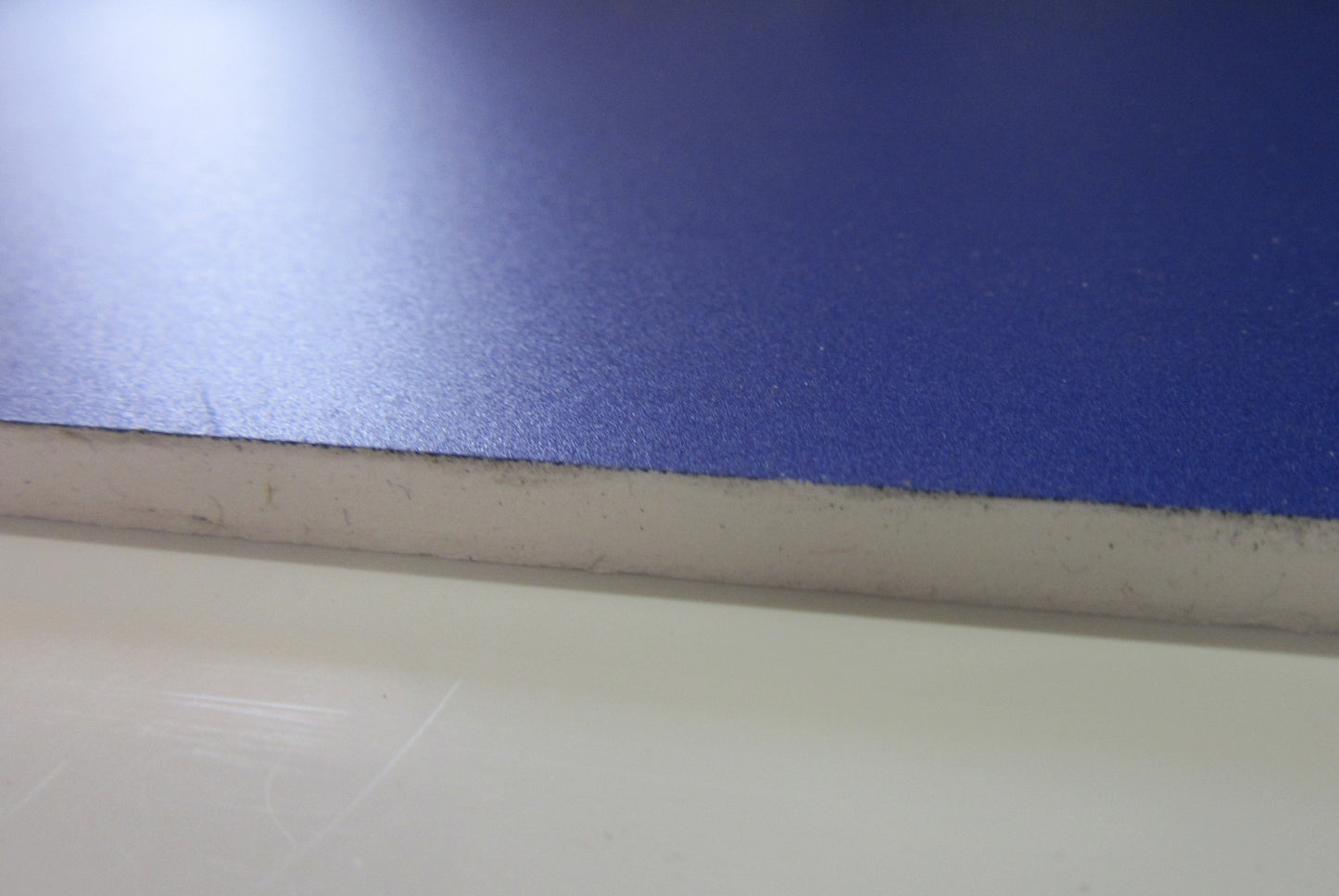 PVC Hartschaumplatte 6mm Zuschnitt Dunkelblau lackiert 1010 x 250mm Kunststoffplatte