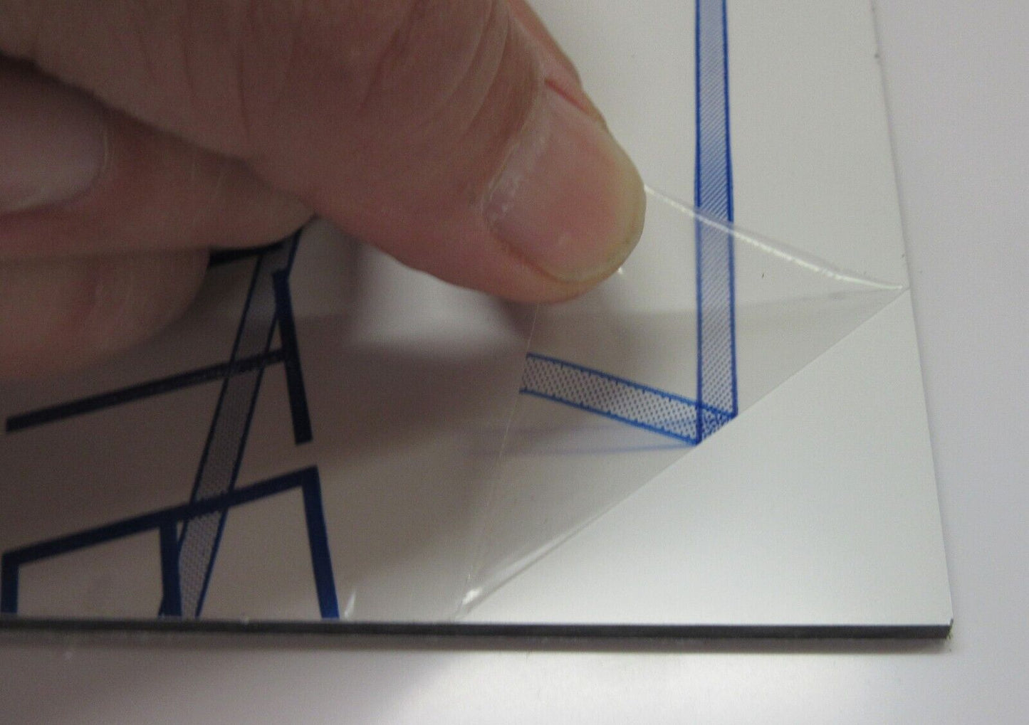 Alu-Verbundplatte 4mm weiß Zuschnitt 581 x 246mm Deckschicht 0,3mm ALUPANEL®