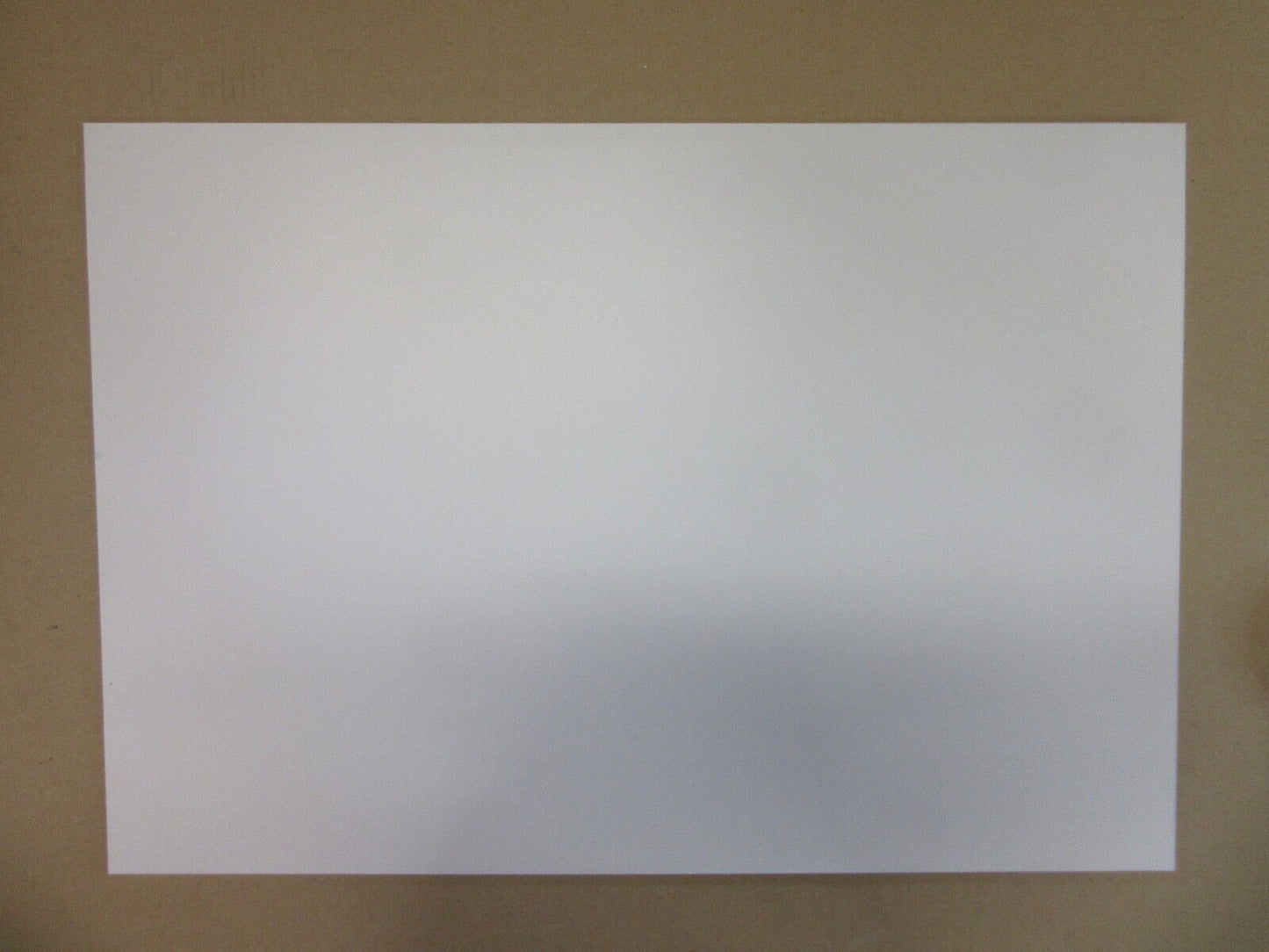 PVC Hartschaumplatte 5,5mm Zuschnitt Silber lackiert 703 x 488mm Kunststoff Platte
