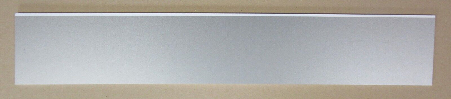 PVC Hartschaumplatte 6mm Zuschnitt Silber lackiert 755 x 127mm Kunststoffplatte