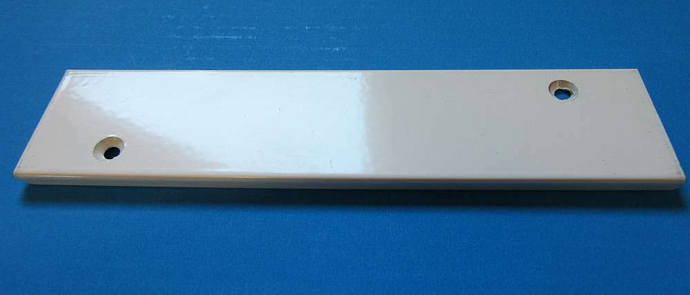 Alu-Endkappe Weiß für Balkonbretter 131,5 x 31mm für Stoßverbindung - Kömabord