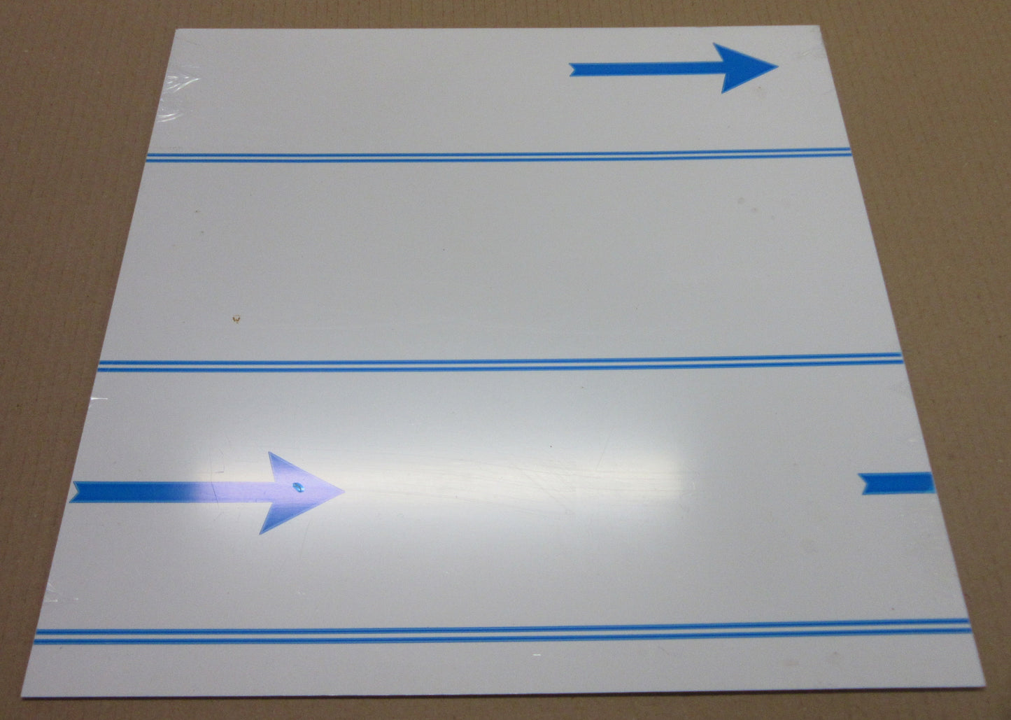 Alu-Verbundplatte 2 mm weiß Zuschnitt 389 x 388mm, Deckschicht 0,25 mm DIBOND®