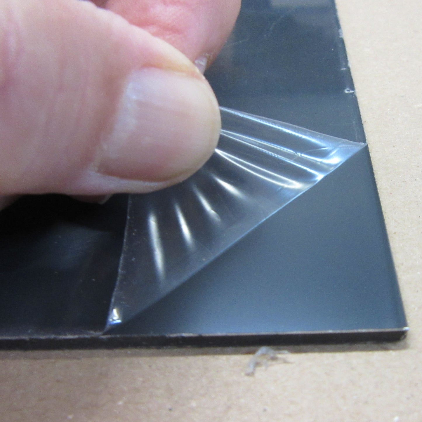 Alu-Verbundplatte 3 mm Dunkelgrau glänzend 537 x 378mm, Deckschicht 0,3 mm ALUPANEL®