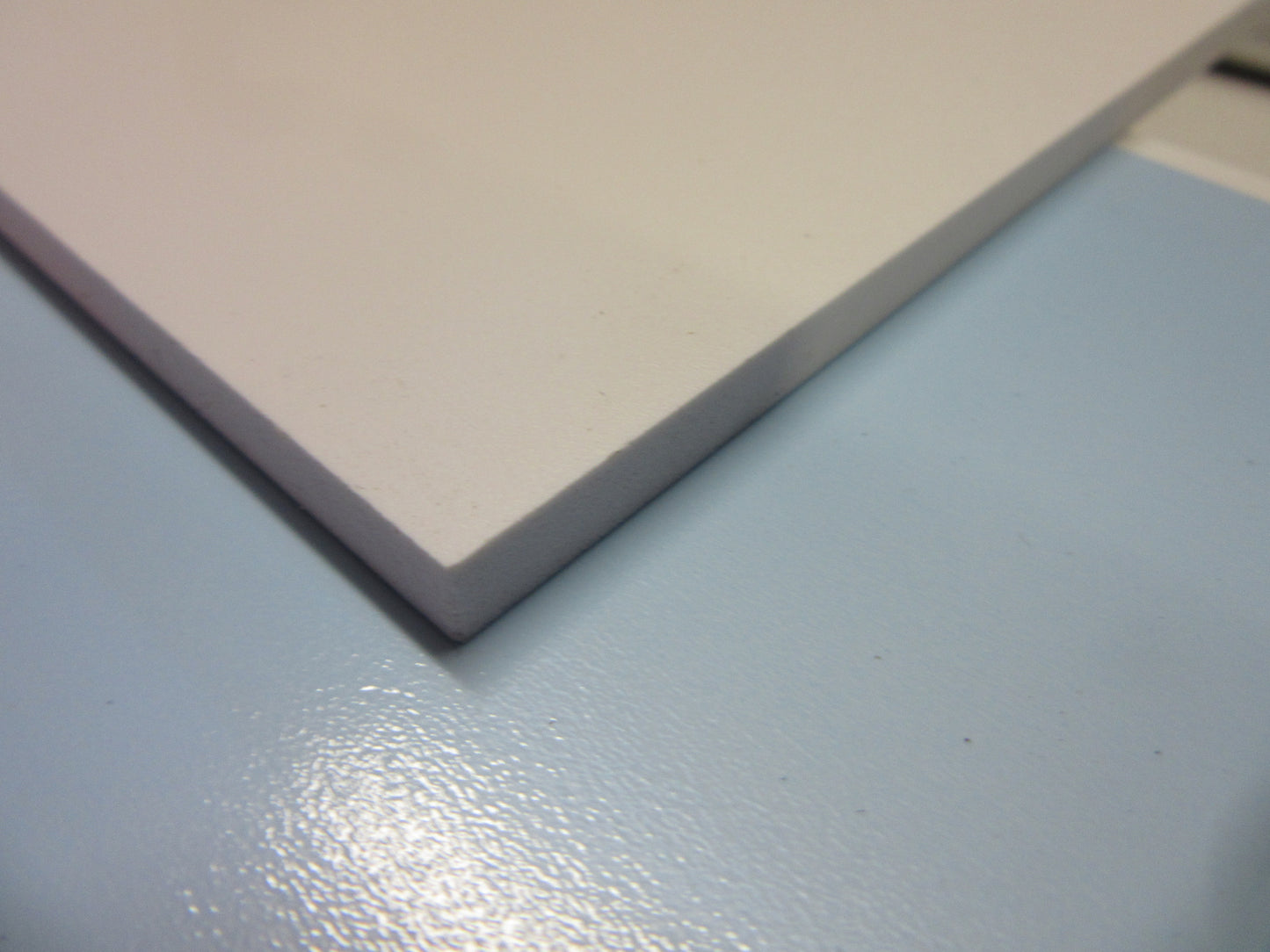 PVC Hartschaumplatte 6mm Zuschnitt weiß ca. 768 x 140mm Kunststoff Platte