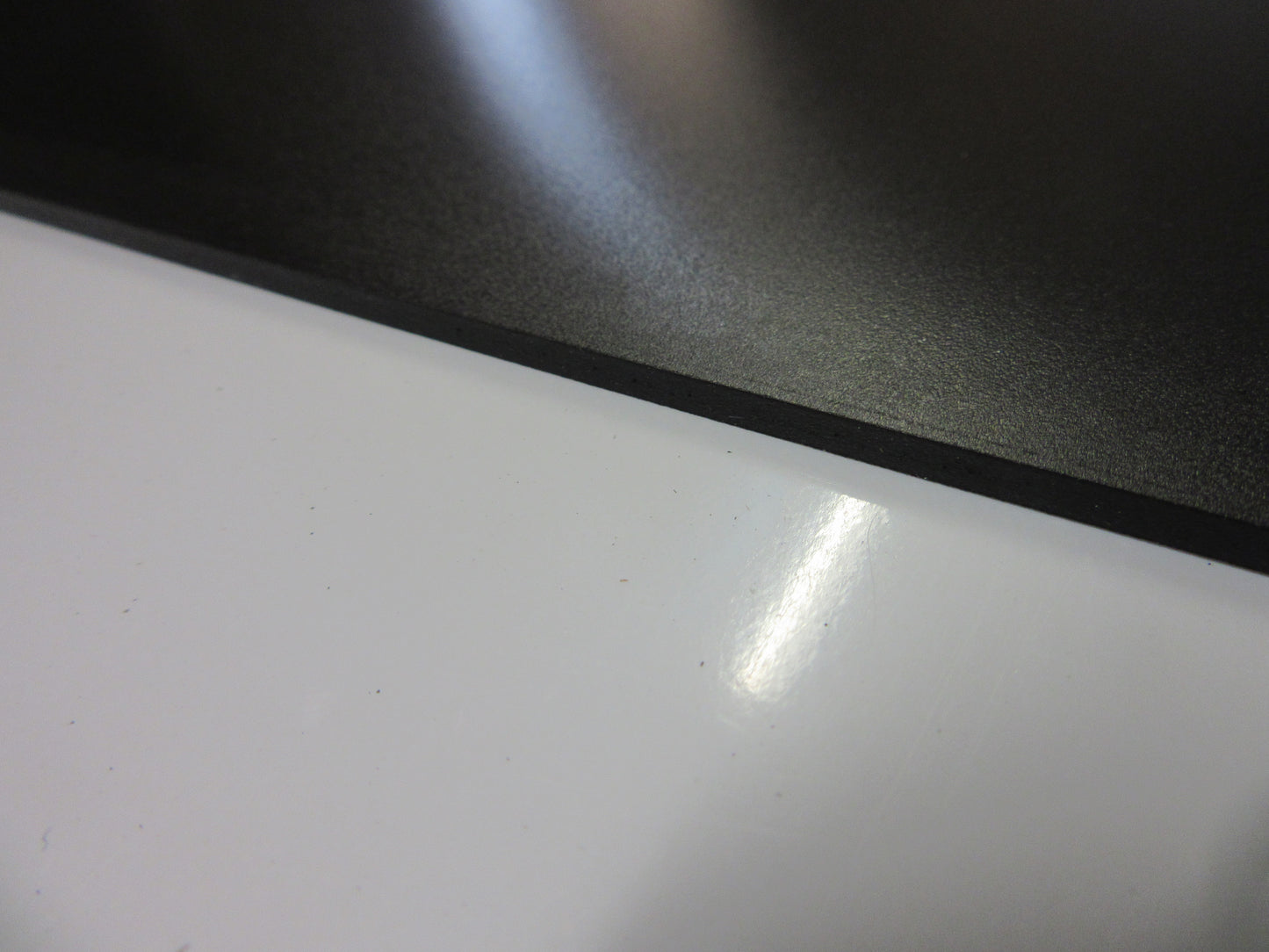 PVC Hartschaumplatte 3mm Zuschnitt Schwarz 405 x 400mm - Kunststoff Platte