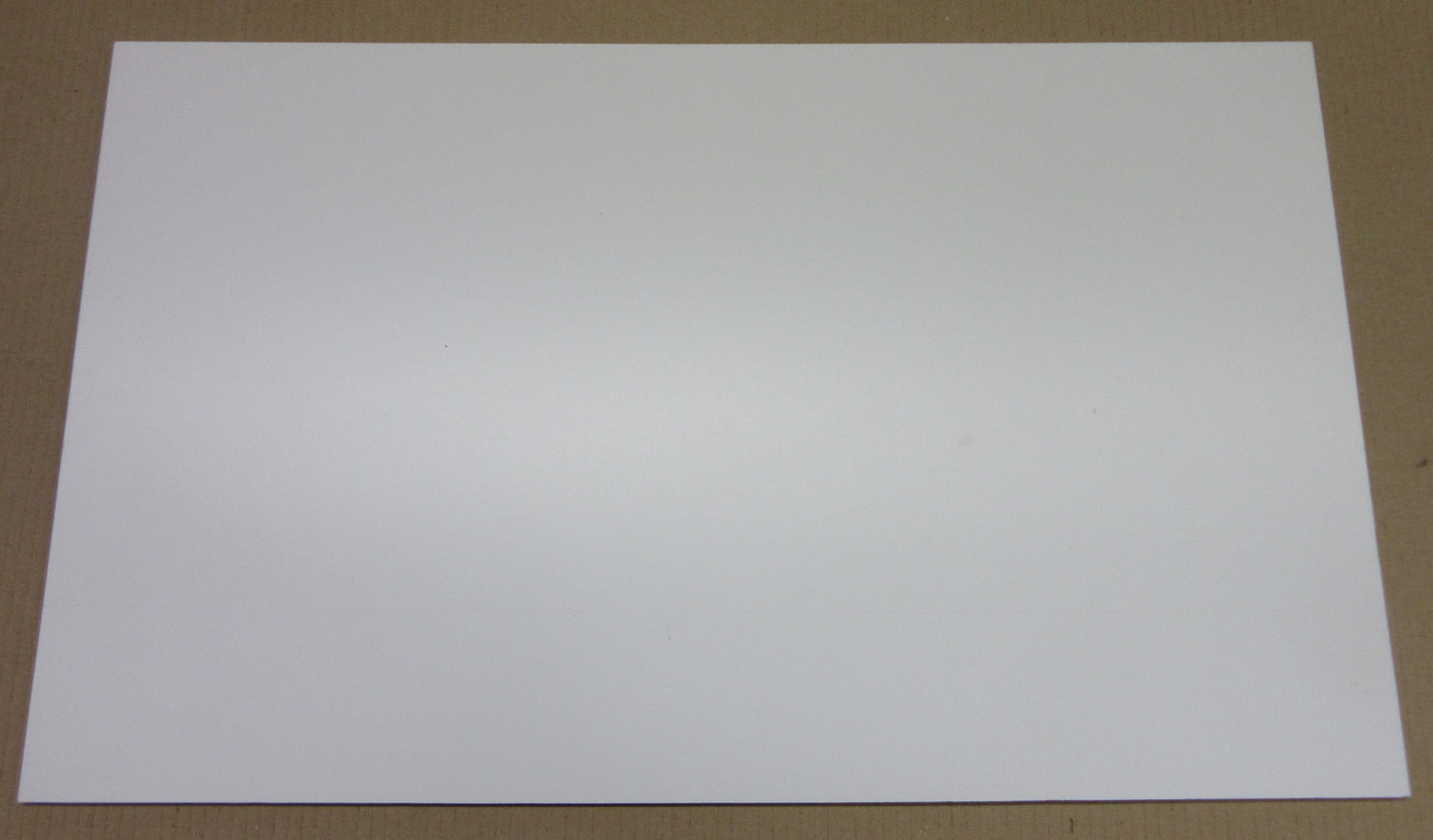 PVC Hartschaumplatte 6mm Zuschnitt weiß 646 x 389 mm - Kunststoff Platte