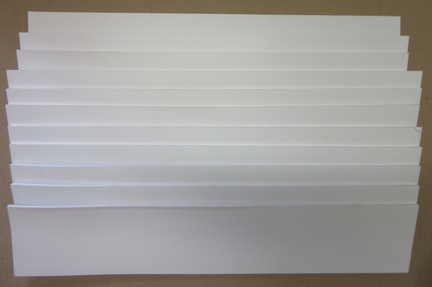 PVC Hartschaumplatten 6mm ca. 3 kg Reste Weiß - Excel Plastics Kunststoff Platten